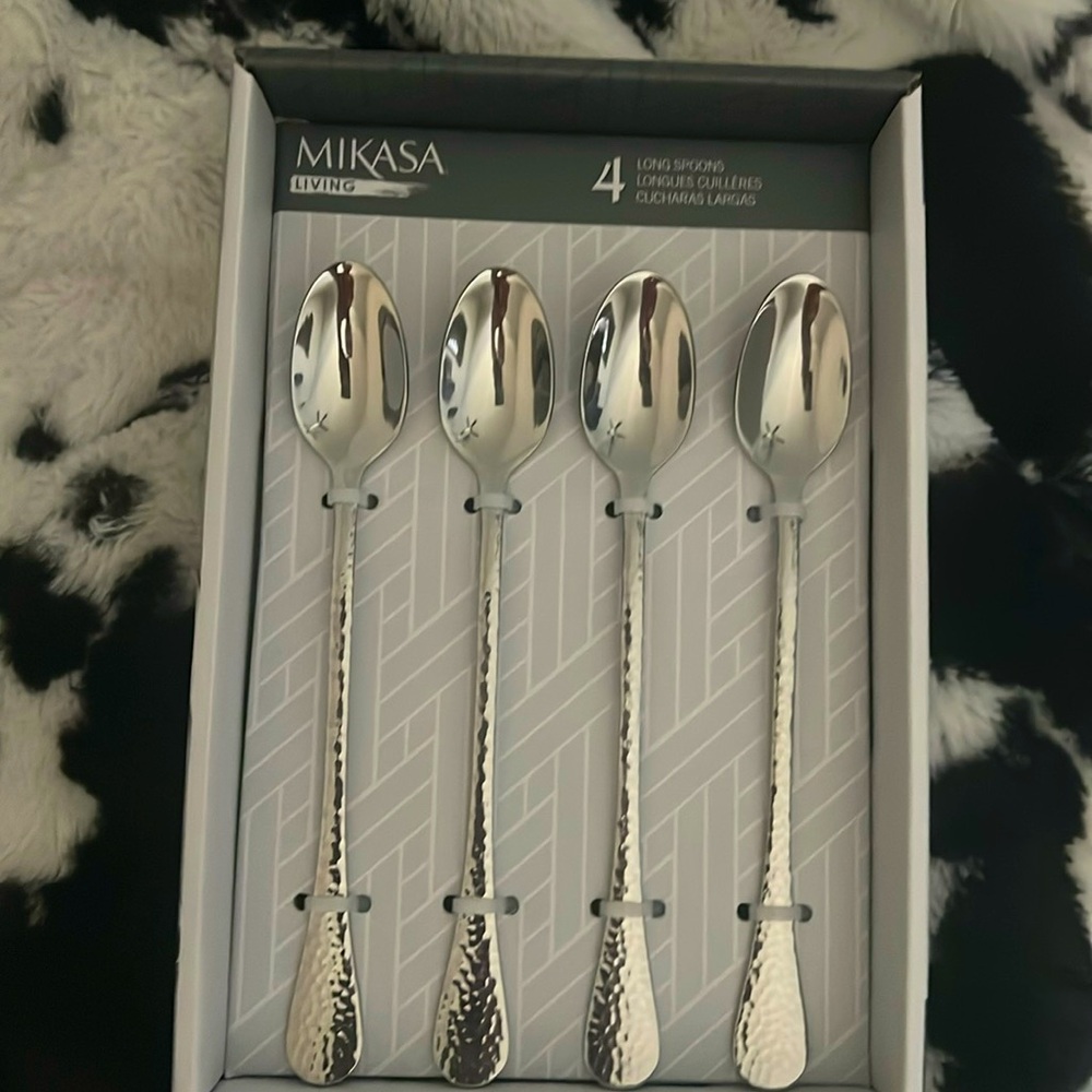 Mikasa Living Set 4 Tall Long Spoons Emilia Iced Tea Beverages Cold Drinks NEW